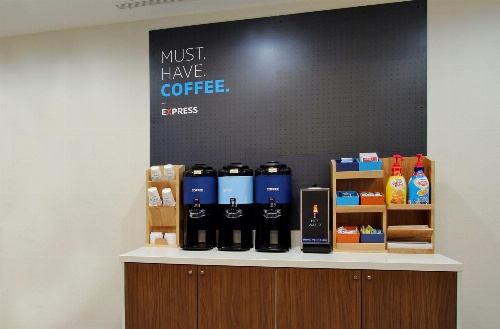 Springdale Inn & Suites image 4